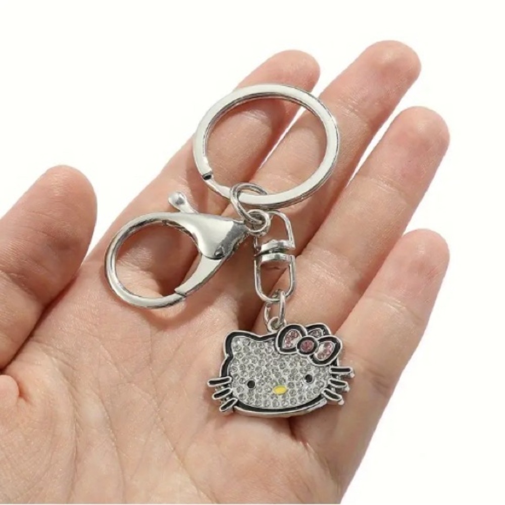 Hello Kitty Keychain With Clip - Picture 5 of 5